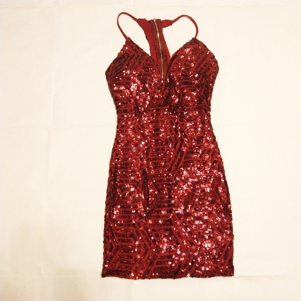 Windsor Burgundy Sequin Body Con Mini Dress XS